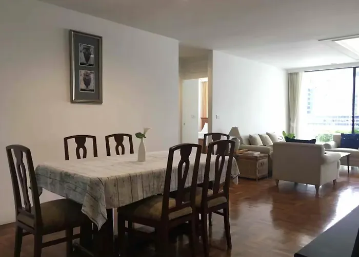 Trinity View 3br Spacious Family Silom Aparthotel
