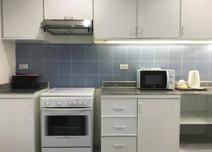 Trinity View 3br Spacious Family Silom Aparthotel